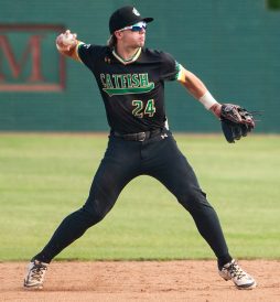 article image - 2. David Kessler fields a ground ball for Cape Catfish